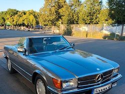 Grau Gebraucht 1987 Mercedes SL300 Cabrio | 29.500 €