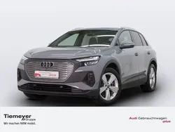 Grau Gebraucht 2022 Audi Q4 e-tron Comfort SUV | 25.770 € (Fairer Preis)