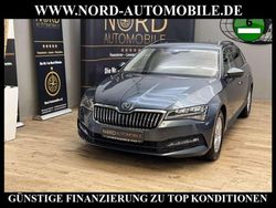 Quarzgrau metallic (metallic) Gebraucht 2021 Skoda Superb Ambition Kombi | 22.700 € (Fairer Preis)