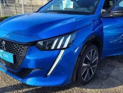 Blau Gebraucht 2020 Peugeot 208 GT-line Kleinwagen | 16.500 € (Fairer Preis)