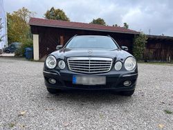 Schwarz Gebraucht 2009 Mercedes E200 Kombi | 3.250 €