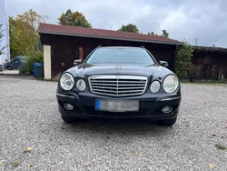 Schwarz Gebraucht 2009 Mercedes E200 Kombi | 6.000 €