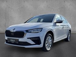 Grau Gebraucht 2024 Skoda Scala Selection Kleinwagen | 22.430 € (Etwas zu teuer)