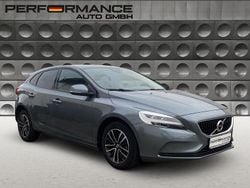 Grau Gebraucht 2018 Volvo V40 Kombi | 14.999 € (Fairer Preis)