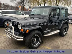 Schwarz Gebraucht 2001 Jeep Wrangler Sport SUV | 19.990 € (Etwas zu teuer)