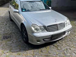 Silber Gebraucht 2007 Mercedes C200 Kombi | 2.750 €