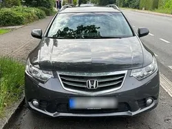 Grau Gebraucht 2012 Honda Accord Kombi | 8.450 € (Guter Preis)