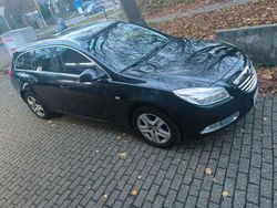 Schwarz Gebraucht 2012 Opel Insignia Active Kombi | 3.550 € (Guter Preis)