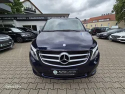 Blau Gebraucht 2016 Mercedes V250 Avantgarde Edition Van / Kleinbus | 29.950 € (Guter Preis)