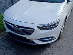 Weiß Gebraucht 2019 Opel Insignia Kombi | 18.500 € (Etwas zu teuer)