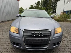 Silber Gebraucht 2004 Audi A3 Sportback Attraction Limousine | 2.750 € (Guter Preis)