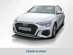 Gletscherweiß Gebraucht 2023 Audi A3 Sportback Business Limousine | 28.790 € (Guter Preis)