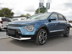 Blau (mineralblau metallic) Neu 2025 Kia Niro 4 SUV | 39.845 € (Fairer Preis)