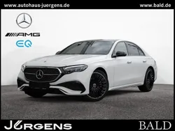 Unilack polarweiss Gebraucht 2024 Mercedes E200 AMG Limousine | 63.880 €