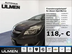 Grau Gebraucht 2015 Opel Meriva Style Van / Kleinbus | 10.666 € (Fairer Preis)