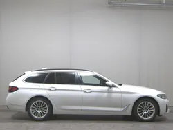 Weiss Gebraucht 2020 BMW 530 Performance Kombi | 25.980 € (Superpreis)