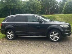 Schwarz Gebraucht 2007 Audi Q7 SUV | 11.000 € (Fairer Preis)