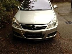 Silber Gebraucht 2006 Opel Signum Kombi | 1.550 € (Guter Preis)