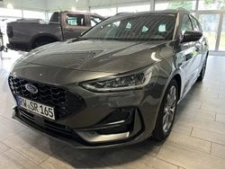 Magneticgrau Gebraucht 2024 Ford Focus ST-Line Kombi | 28.440 € (Etwas zu teuer)