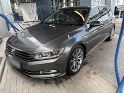 Grau Gebraucht 2017 VW Passat Highline Kombi | 13.450 € (Guter Preis)