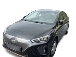Schwarz Gebraucht 2017 Hyundai Ioniq Premium Limousine | 13.980 € (Etwas zu teuer)
