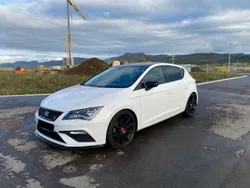 Weiß Gebraucht 2017 Seat Leon FR Kleinwagen | 15.000 € (Fairer Preis)