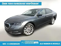 Blau Gebraucht 2025 Skoda Octavia Tour Kombi | 33.970 € (Guter Preis)
