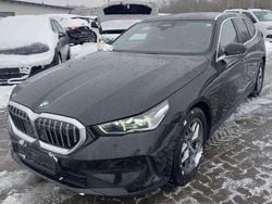 Schwarz Gebraucht 2024 BMW 520 Sport Line Kombi | 44.577 € (Superpreis)