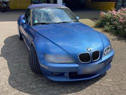 Blau Gebraucht 2001 BMW Z3 Cabrio | 17.000 €