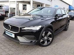 Black solid stone Gebraucht 2023 Volvo V60 CC Plus Kombi | 34.485 € (Guter Preis)
