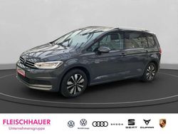 Grau Gebraucht 2024 VW Touran Van / Kleinbus | 32.980 € (Fairer Preis)