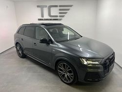 Grau Gebraucht 2021 Audi Q7 S-Line SUV | 69.990 € (Teuer)