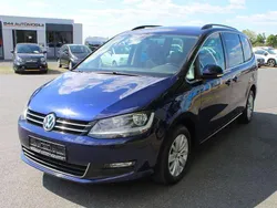 Atlantic blue metallic Gebraucht 2017 VW Sharan Comfortline Van / Kleinbus | 16.890 € (Guter Preis)