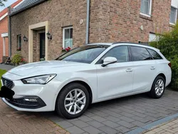 Weiß Gebraucht 2020 Seat Leon Style Kombi | 20.900 € (Teuer)