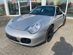 Silber Gebraucht 2003 Porsche 996 Turbo Coupé | 44.500 €