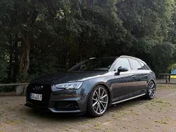 Grau Gebraucht 2016 Audi A4 S-Line Kombi | 22.500 € (Fairer Preis)