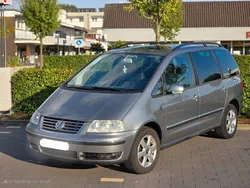 Grau Gebraucht 2005 VW Sharan Highline Van / Kleinbus | 3.999 € (Etwas zu teuer)