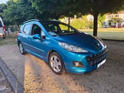 Blau Gebraucht 2012 Peugeot 207 Premium Kombi | 3.400 € (Guter Preis)