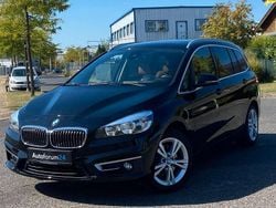 Schwarz Gebraucht 2016 BMW 218 Gran Tourer Luxury Line Van / Kleinbus | 10.899 € (Fairer Preis)