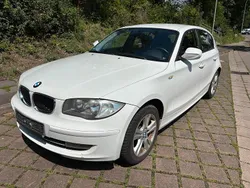 Weiß Gebraucht 2010 BMW 116 Kleinwagen | 3.990 € (Etwas zu teuer)