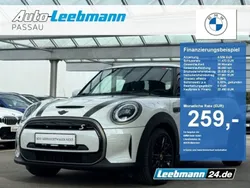Nanuq white (metallic) Gebraucht 2023 Mini Cooper Kleinwagen | 22.450 € (Teuer)