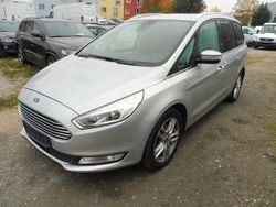 Silber Gebraucht 2019 Ford Galaxy Titanium Van / Kleinbus | 20.900 € (Fairer Preis)