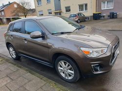 Braun Gebraucht 2014 Mitsubishi ASX Comfort Edition SUV | 7.799 € (Etwas zu teuer)