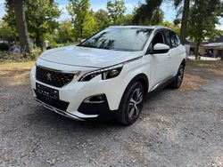 Weiß Gebraucht 2019 Peugeot 3008 Allure SUV | 15.980 € (Fairer Preis)