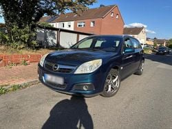 Blau Gebraucht 2007 Opel Signum Kleinwagen | 3.700 € (Teuer)