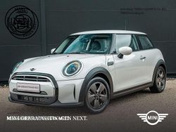 Nanuq white Gebraucht 2023 Mini Cooper Kleinwagen | 22.870 € (Fairer Preis)