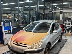 Silber Gebraucht 2004 Peugeot 307 Kleinwagen | 300 € (Superpreis)