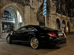 Schwarz Gebraucht 2008 Mercedes CL500 AMG Coupé | 10.299 €