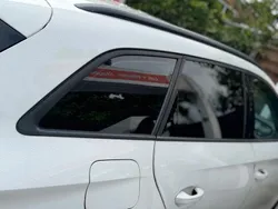 Weiß Gebraucht 2020 Seat Leon Kombi | 16.000 € (Fairer Preis)