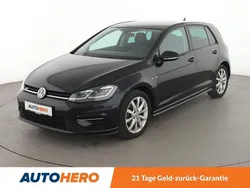 Schwarz Gebraucht 2019 VW Golf VII Highline Limousine | 17.440 € (Fairer Preis)